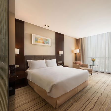 Holiday Inn Taicang City Centre By Ihg Exterior foto