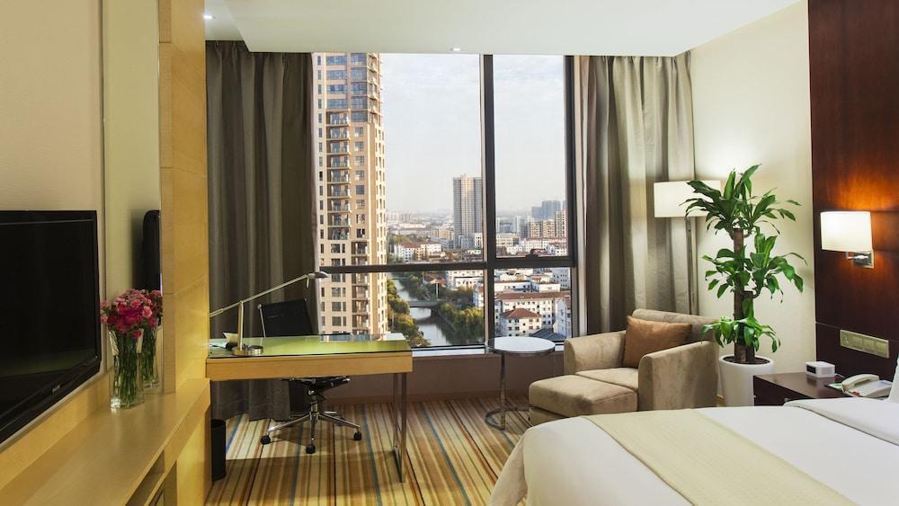 Holiday Inn Taicang City Centre By Ihg Exterior foto